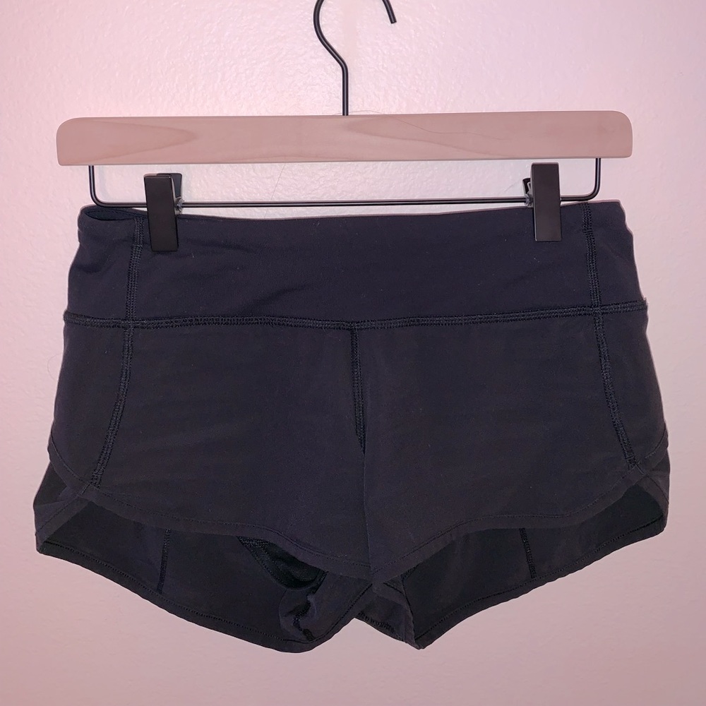 Lululemon black speed up shorts